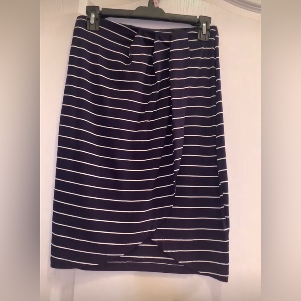 NWT Dark Navy Blue and White Stripes Skirt | Size: S